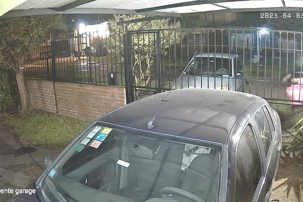 El tiroteo y la fuga de los asesinos del colectivero en Virrey del Pino