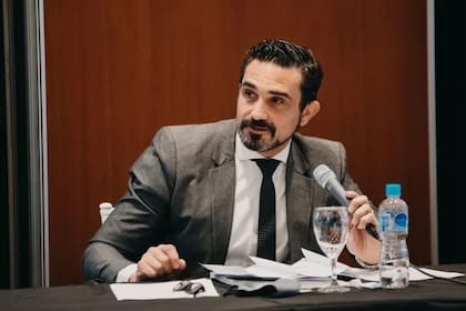El titular de la Agencia de Transformación de Empresas Públicas, Diego Chaher, quien sostuvo que la privatización de Impsa es una manera de salvar a la empresa.