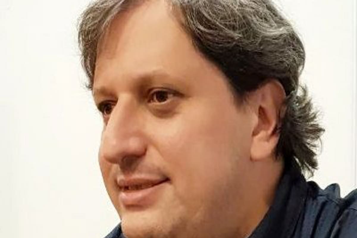 El titular de la cátedra del Diálogo y la Cultura del Encuentro, amigo del Papa, explica por qué no se hace la visita y dice que Durán Barba enfrenta a Francisco