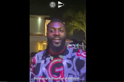 El togolés Emanuel Adebayor anuncia su llegada a Olimpia de Paraguay en un video difundido por el sitio oficial del club franjeado.