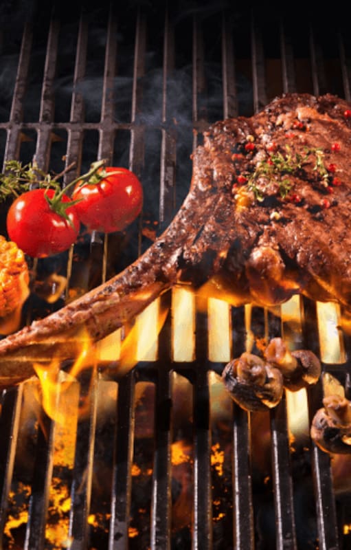 El Tomahawk, la entraña y el T-bone son los preferidos en las parrillas
