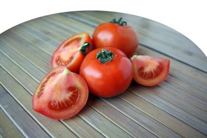 El tomate, un producto que acompaña las comidas