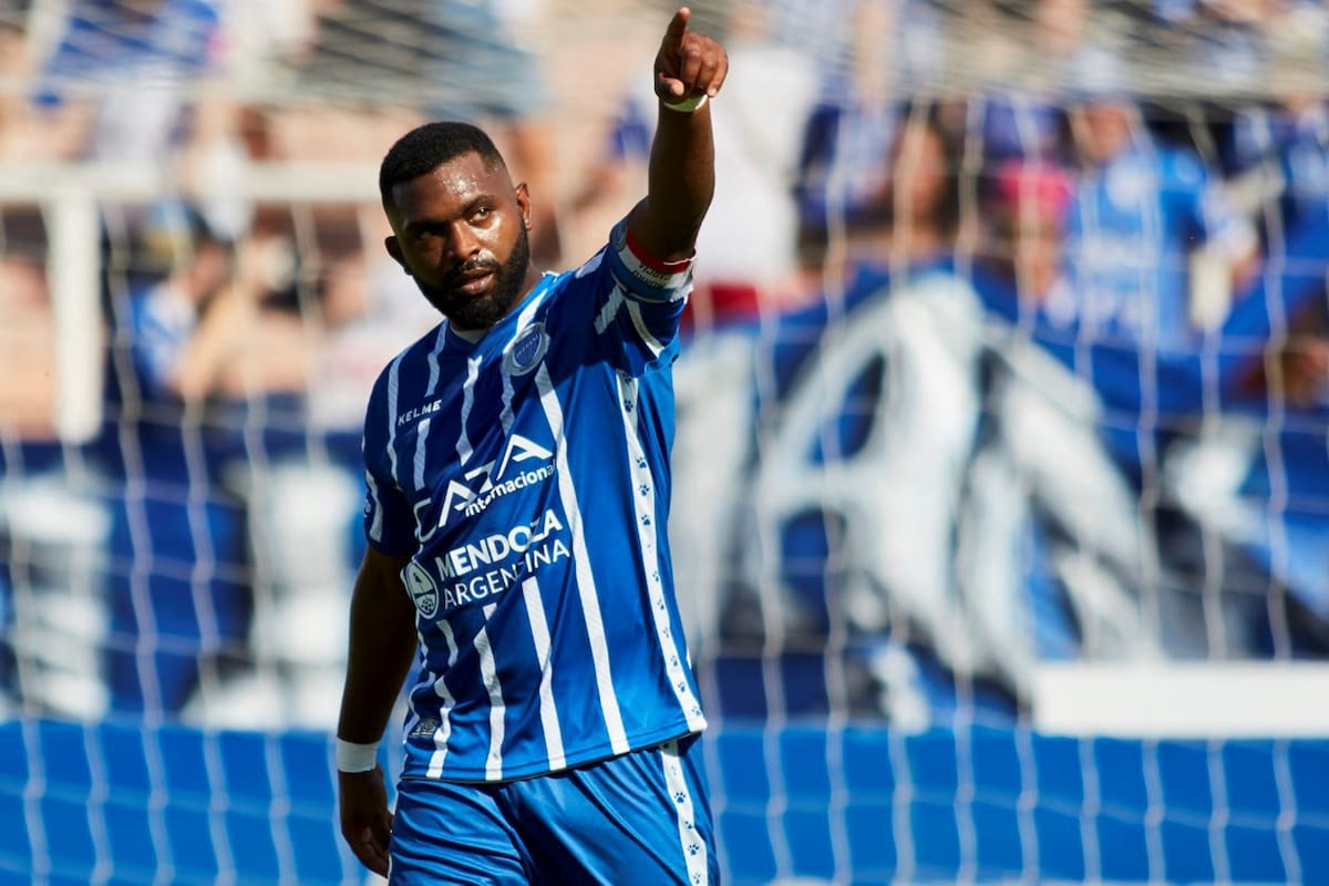 El Tomba le gana a San Martín de Tucumán, con gol del Morro Gracía
