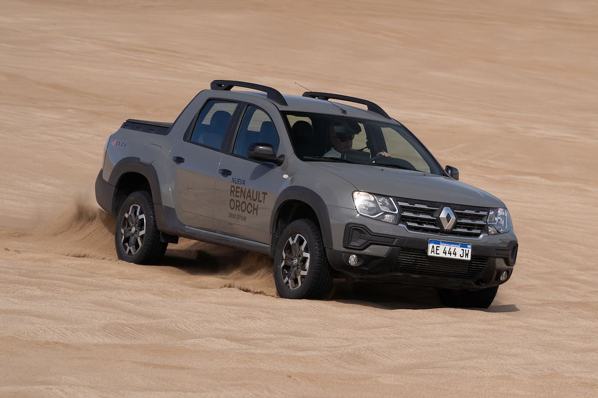 El tope de gama de la Renault Oroch (la versión Outsider) es 4x4