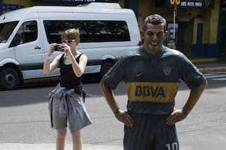 Fútbol argentino desde adentro: un día de turista por las canchas de la ciudad