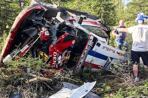 El impresionante accidente del líder del Rally de Finlandia: se despistó, volcó y terminó en el hospital