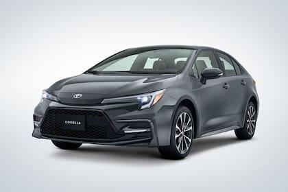 El Toyota Corolla 2025 tiene un valor inicial de US$22.325, lo que equivale a $448.500 según el tipo de cambio vigente en julio