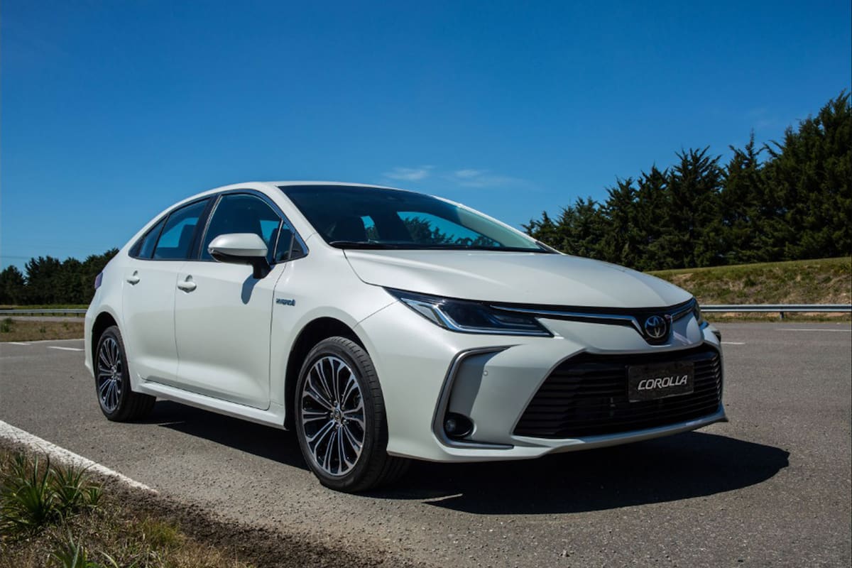 El Toyota Corolla fue lanzado en el mundo en 1966 y va por su 12° generación