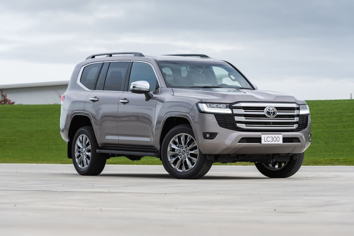 El Toyota Land Cruiser 300 bajó unos US$25.300, quedando en US$164.000