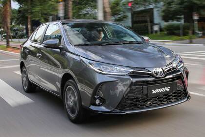 El Toyota Yaris cambió su precio para noviembre y busca repuntar en ventas para lo que queda del año
