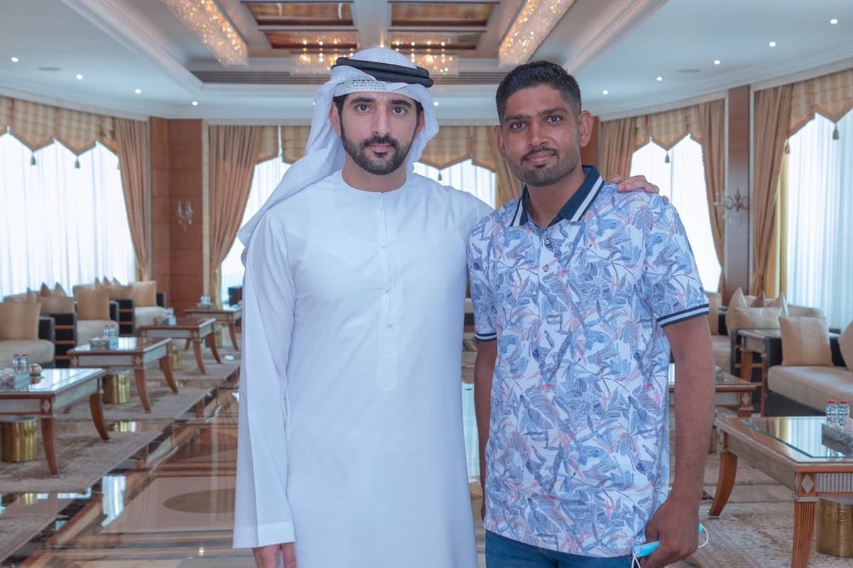 El trabajador conoció al príncipe de Dubai (Foto: Twitter/@HamdanMohammed)