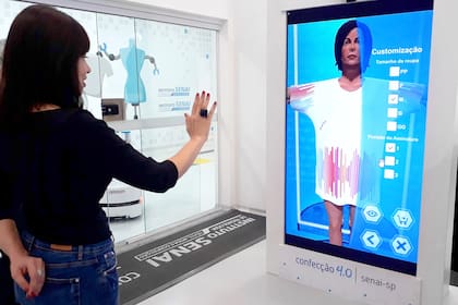 El trabajo de los diseñadores no va a desaparecer del proceso, pero se va a transformar radicalmente con el uso de este tipo de tecnologías