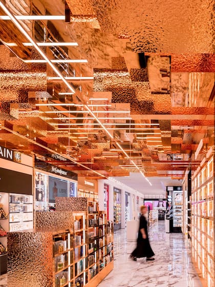 El trabajo de Marina Christe para las perfumerías Primor, de Barcelona.