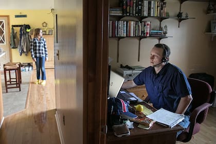 El trabajo en el servicio doméstico no recuperó sus niveles prepandemia y son varios factores los que explicarían el fenómeno; uno de ellos es el trabajado y el cambio de hábitos en algunos hogares
