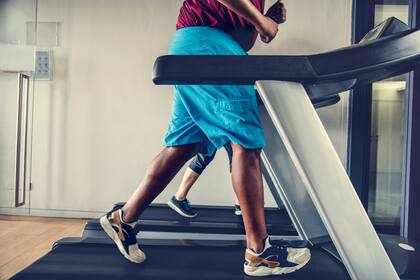 El trabajo muscular mejora el metabolismo y estimula el ritmo hormonal