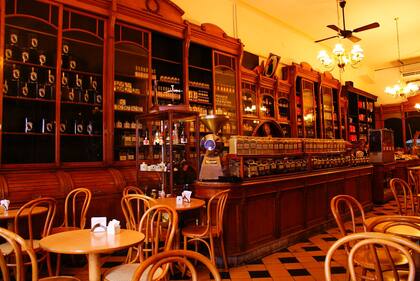 El tradicional café Gato Negro
