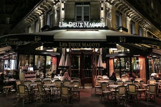 Y un día, los parisinos recuperaron París