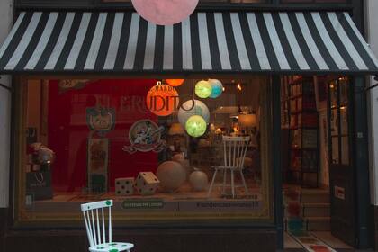 El tradicional corredor atraviesa un proceso de transformación y se consolida como un polo de marcas de diseño de artículos de decoración