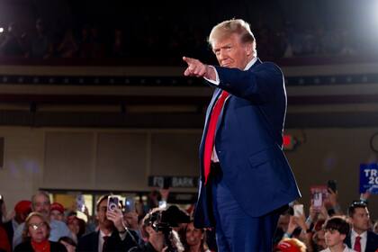 El tradicional desfile inaugural por la avenida Pennsylvania comenzará aproximadamente a las 2:30 p.m. y durará entre 60 y 90 minutos. (Comité Inaugural Trump Vance, Inc.)