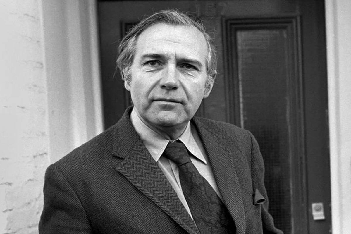 El tragicómico caso de John Stonehouse, el parlamentario británico que fingió su muerte en Miami y asumió múltiples identidades paralelas