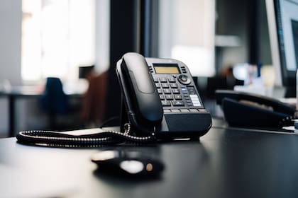 El trámite de Uscis se puede hacer vía telefónica