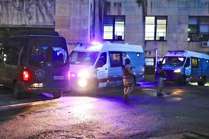 El traslado a Comodoro Py de los tres acusados de intentar matar a Cristina Kirchner
