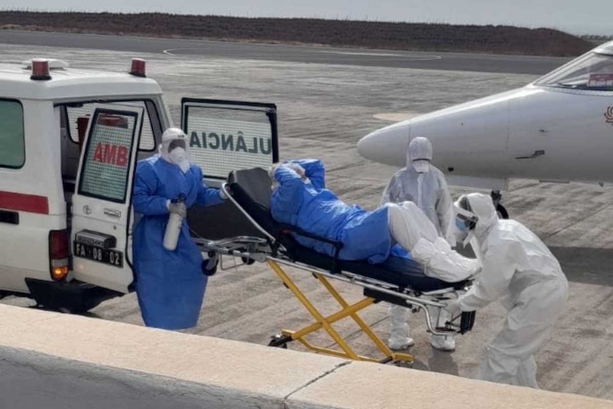 El traslado de uno de los pasajeros con un cuadro grave de hantavirus