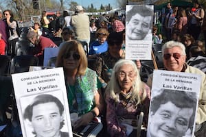 El Tribunal Oral Federal 1 (TOF1) dará a conocer la sentencia del juicio por delitos de lesa humanidad cometidos en los centros clandestinos de detención de Córdoba La Perla, la Ribera y en el Departamento de Informaciones de la Policía provincial (D2), entre 1975 y 1978