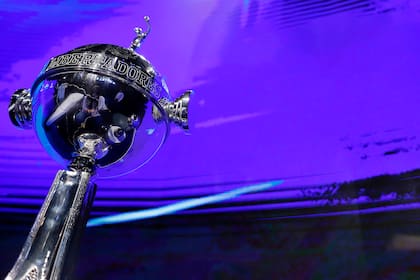 El trofeo de la Copa Libertadores quedará en manos del equipo que se consagre en la final del 29 de noviembre