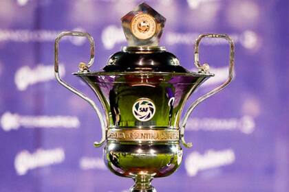 El trofeo de la Superliga, a siete fechas del final