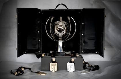 El trofeo que está en juego en la Supercopa Internacional entre Boca y Racing