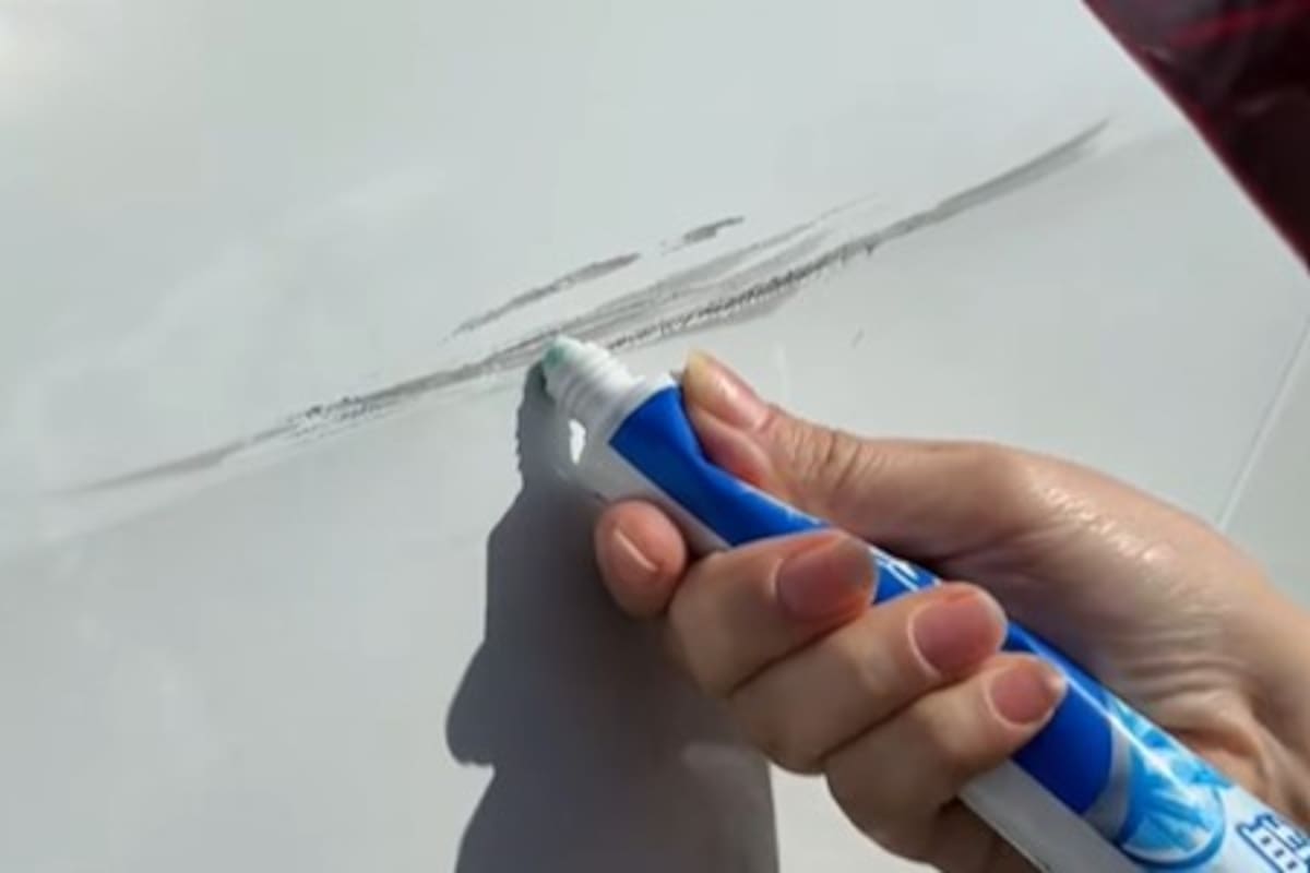 El truco de la influencer involucra la utilización de pasta dental