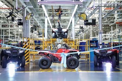 El TRX420FM apunta a presentarse también como una opción de trabajo