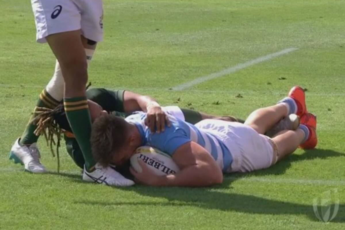 El try de Osadczuk a los 4 minutos del segundo tiempo