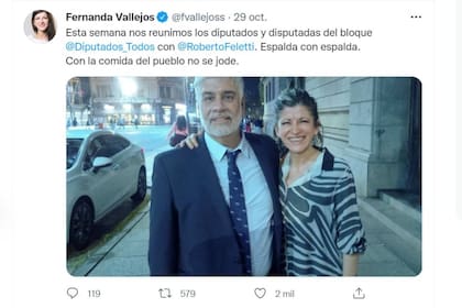El tuit que subió Fernanda Vallejos en el que publicó una foto con Roberto Feletti llamó la atención de Eduardo Feinmann, que se preguntó cómo el funcionario podía abrazarse con quien injurió al presidente