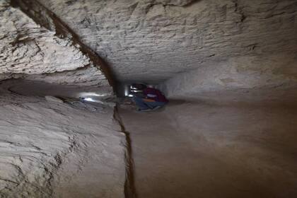 El túnel es una de las tantos descubrimientos que la expedición arqueológica dirigida por Kathleen Martínez halló en la zona del templo Taposiris Magna