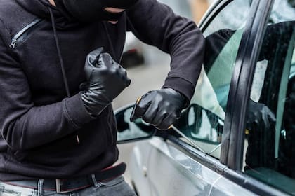 El último informe reveló cuándo y cómo se dan la mayoría de los robos de autos.