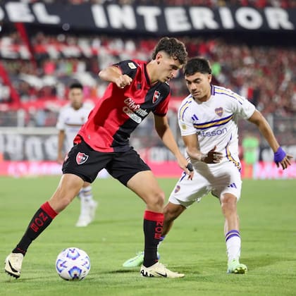 El último Newell's-Boca en Rosario terminó con triunfo de la Lepra por 2-0