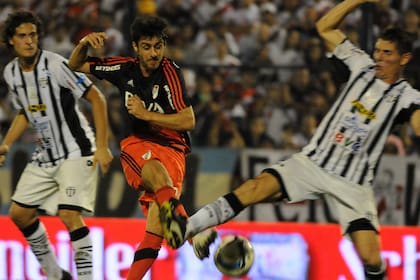 El último partido oficial que jugó Aimar fue el 3 de junio de 2015; hoy vuelve para la Copa Argentina con Estudiantes de Río Cuarto