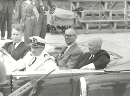 El último presidente norteamericano que había visitado la Argentina era Dwight Eisenhower, en febrero del ‘60. Lo recibió Arturo Frondizi y estuvieron juntos en Mar del Plata (foto).