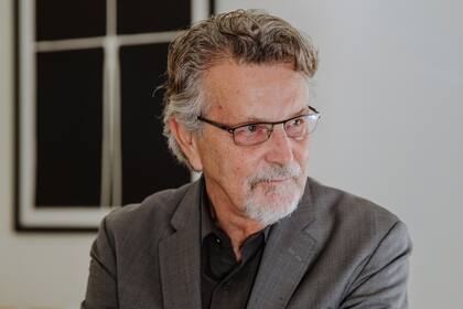 El urbanista Peter Calthorpe cree que los vehículos autónomos no resolverán de forma mágica los problemas de tránsito