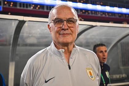 El Uruguay de Marcelo Bielsa definirá la clasificación a 16avos de final del Mundial ante la poderosa España