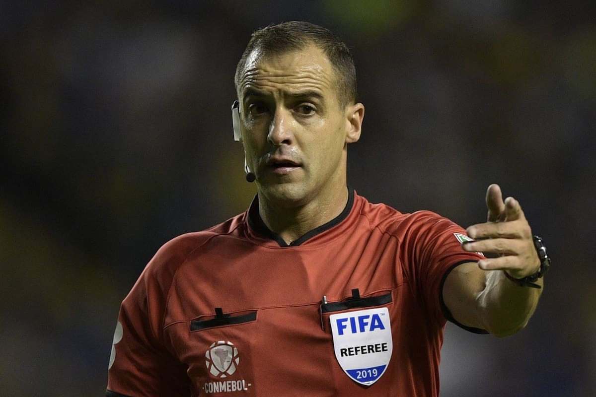 El uruguayo Esteban Ostojich fue designado para dirigir Brasil vs. Perú, el partido que cerrará la jornada 10 de las Eliminatorias