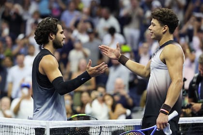 El US Open puede tener partidos que terminen en plena madrugada, como el que Ben Shelton le ganó a Carlos Alcaraz: duró hasta las 4.33 de la Argentina