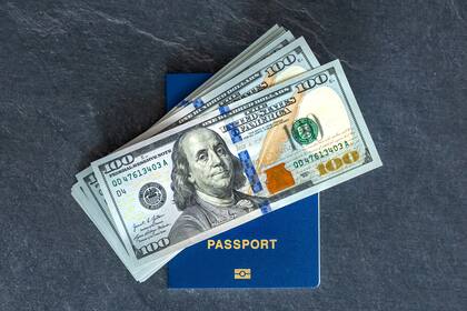 El Uscis acepta diferentes métodos de pago según si el solicitante del beneficio reside dentro o fuera de Estados Unidos