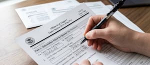 El Uscis puede solicitar ahora informes de crédito a los patrocinadores de las green card