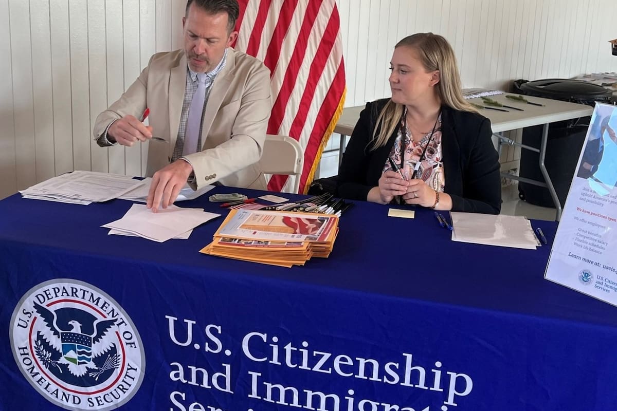 El Uscis otorga alivios migratorios para ciertos extranjeros que cumplen con reglas especiales