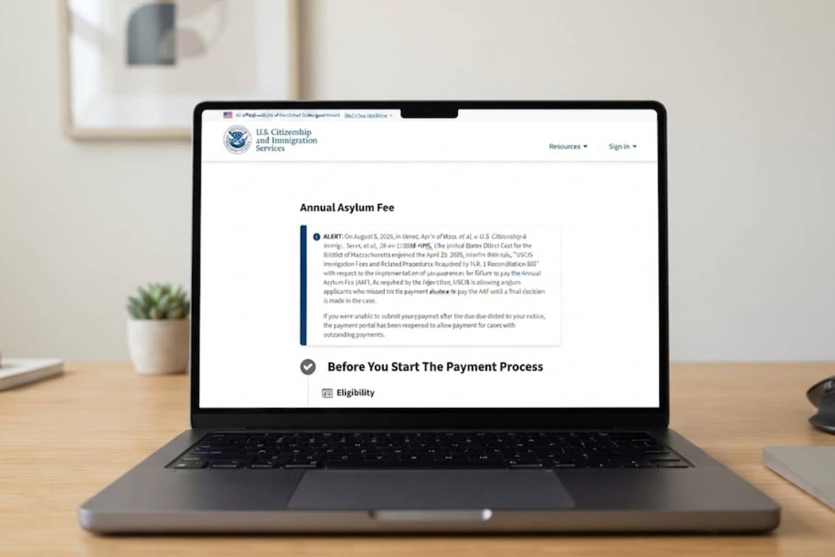 El Uscis permite abonar la Tarifa Anual de Asilo (AAF, por sus siglas en inglés) en su sitio web