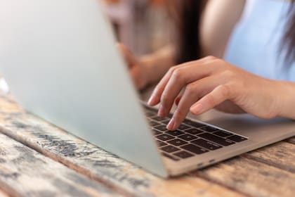 El Uscis recomienda reprogramar las citas en línea o a través del teléfono 1-800-375-5283 (Archivo)