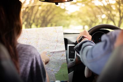 El uso cotidiano del GPS en el auto puede reducir la actividad en el hipocampo y la corteza prefrontal, áreas cruciales para la memoria y la toma de decisiones.
